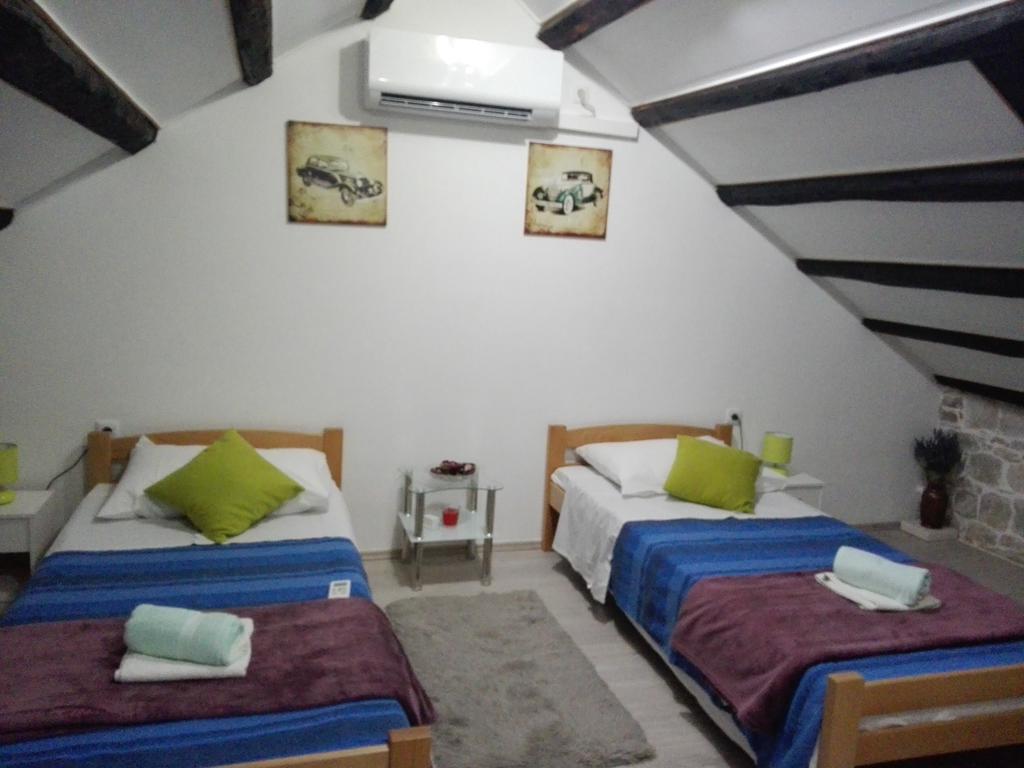 Apartman Drazin Каштела Экстерьер фото